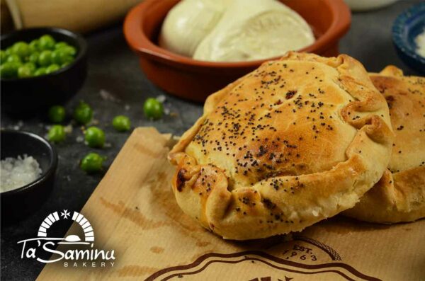 Frozen Torta tal-Ġobon u Piżelli