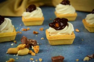 Bite Size Sweet Pastries