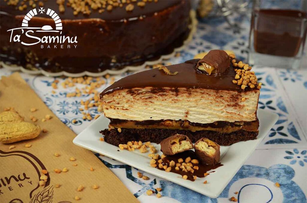Snickers Cake Portion